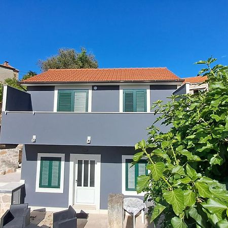 Kuca Za Odmor Dobrila Jelsa (Hvar) Exterior foto