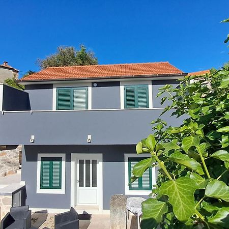 Kuca Za Odmor Dobrila Jelsa (Hvar) Exterior foto